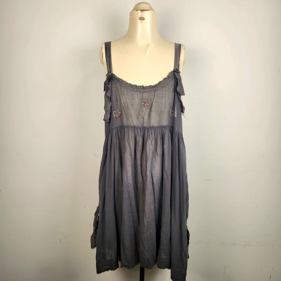 Magnolia Pearl Embroidered Slip Dress - Picture 2 of 16